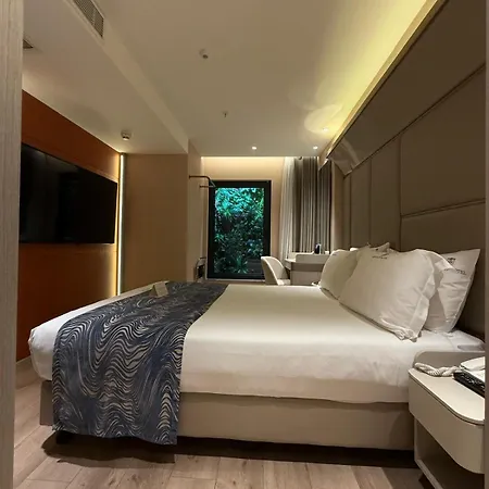 Bentley Hotel Bosphorus - Special Class Istanbul Exterior photo